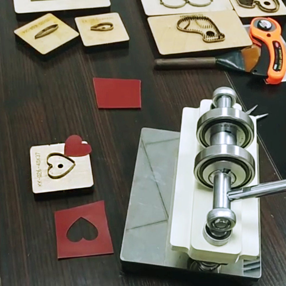 earrings leather cutting die handmade leather tool, handmade DIY custom cutting mold