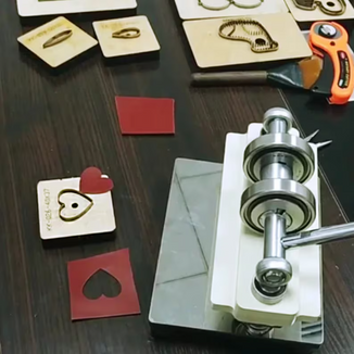Custom cutting mold payment link.