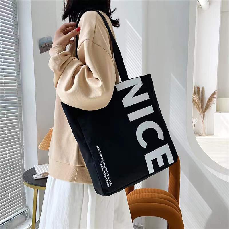 Large Capacity Simple Canvas Pack Daily Handbag Letter Single Shoulder Bag Yoga Bag Custom Printed Logo