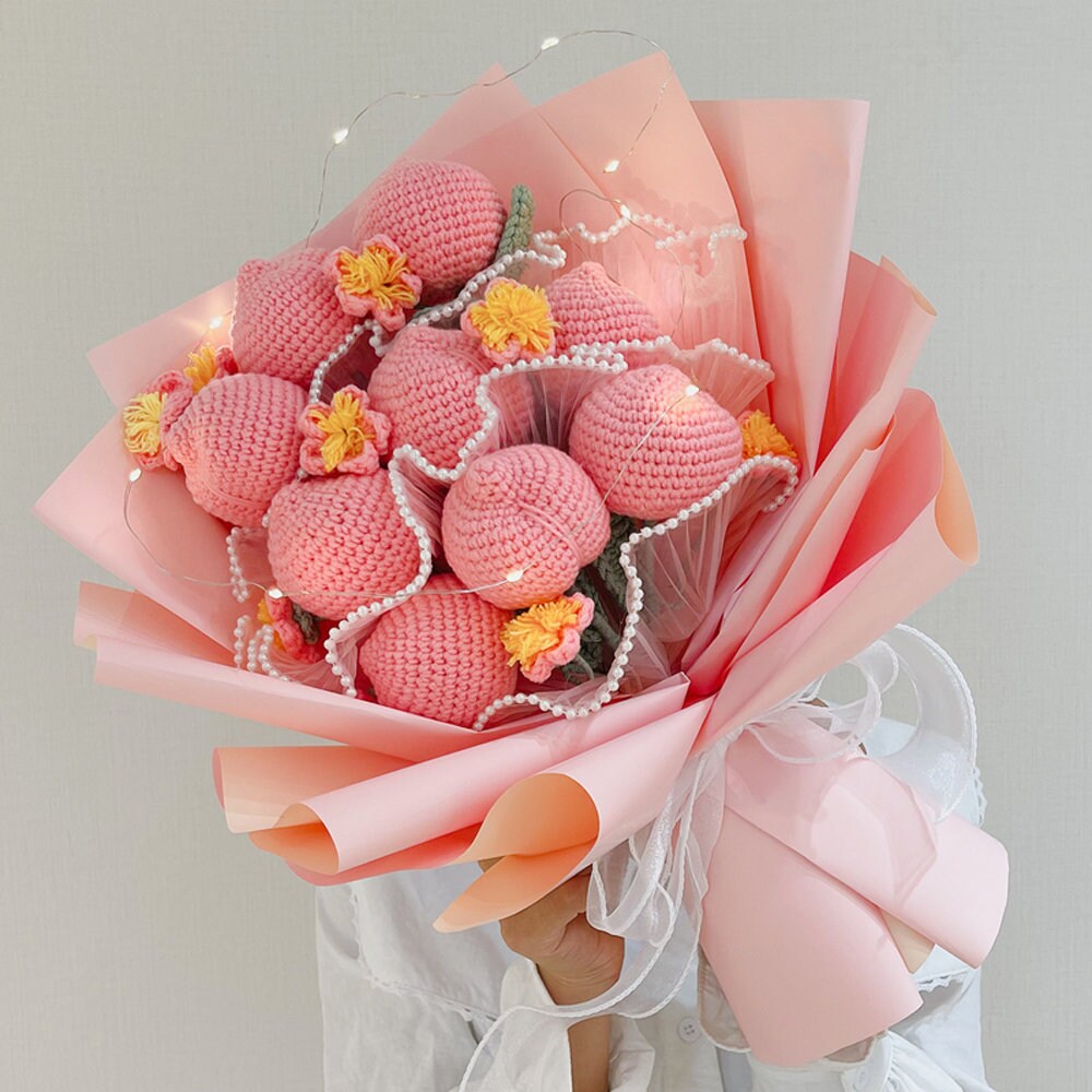 crochet strawberry flowers,hand knitted flowers,knitted peaches,strawberry bouquet,fruit bouquet,crochet flowers,home decor,gifts