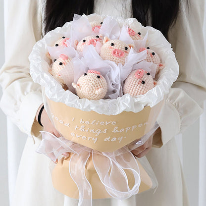 Crochet piggy bouquet, handmade piggy bouquet, bouquet for mom, hand woven piggy, crochet piggy, piggy doll, gift for her
