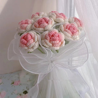 Crochet pink color roses bouquet with beautiful package , personalized gift for mom, friends, home decor,bridal bouquet