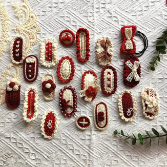 Crochet/Handmade Hair Clips/Two-Piece Hair Clips -Christmas- Gifts for Kids/Girls