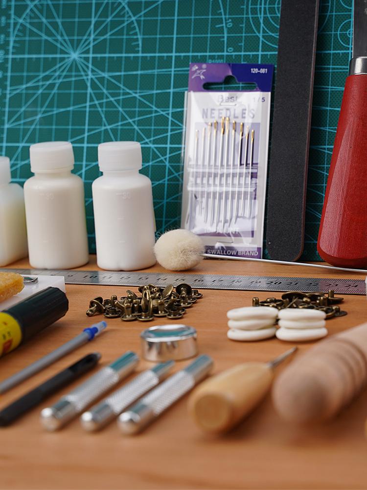 Professional Leather Craft Tools Kit Hand Sewing Stitching Punch Carving Work Saddle Groover Set Accessories DIY Tool
