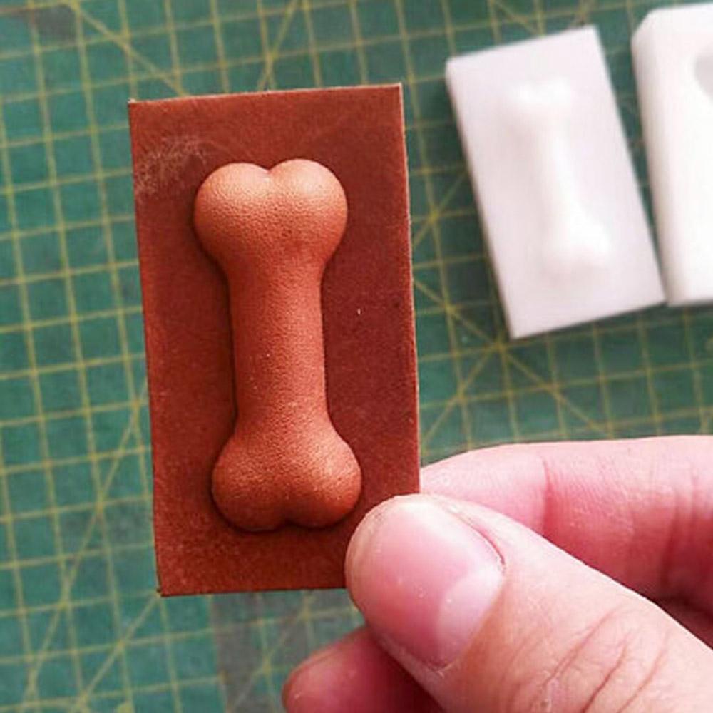 Handmade Leather Vegetable Tanned DIY Leather Plastic Mold Bone Plastic Mold Key Bag Buckle Pendant Leather Goods